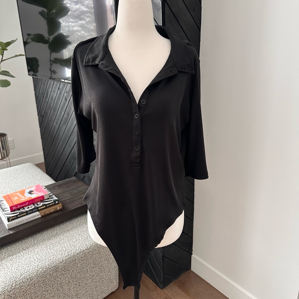 BLACK BODYSUIT